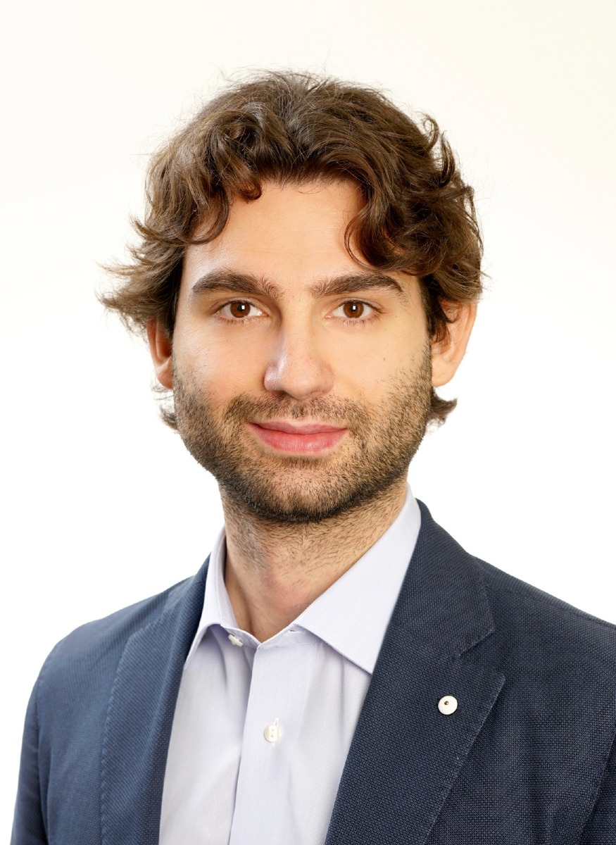 In calo le operazioni M&A nel settore Health Industries nel 2024 (-20% volumi e -30% valore). Cauto ottimismo sul 2025: servizi diagnostici, consumer healthcare, nutraceutica e CDMO sono i settori più dinamici 